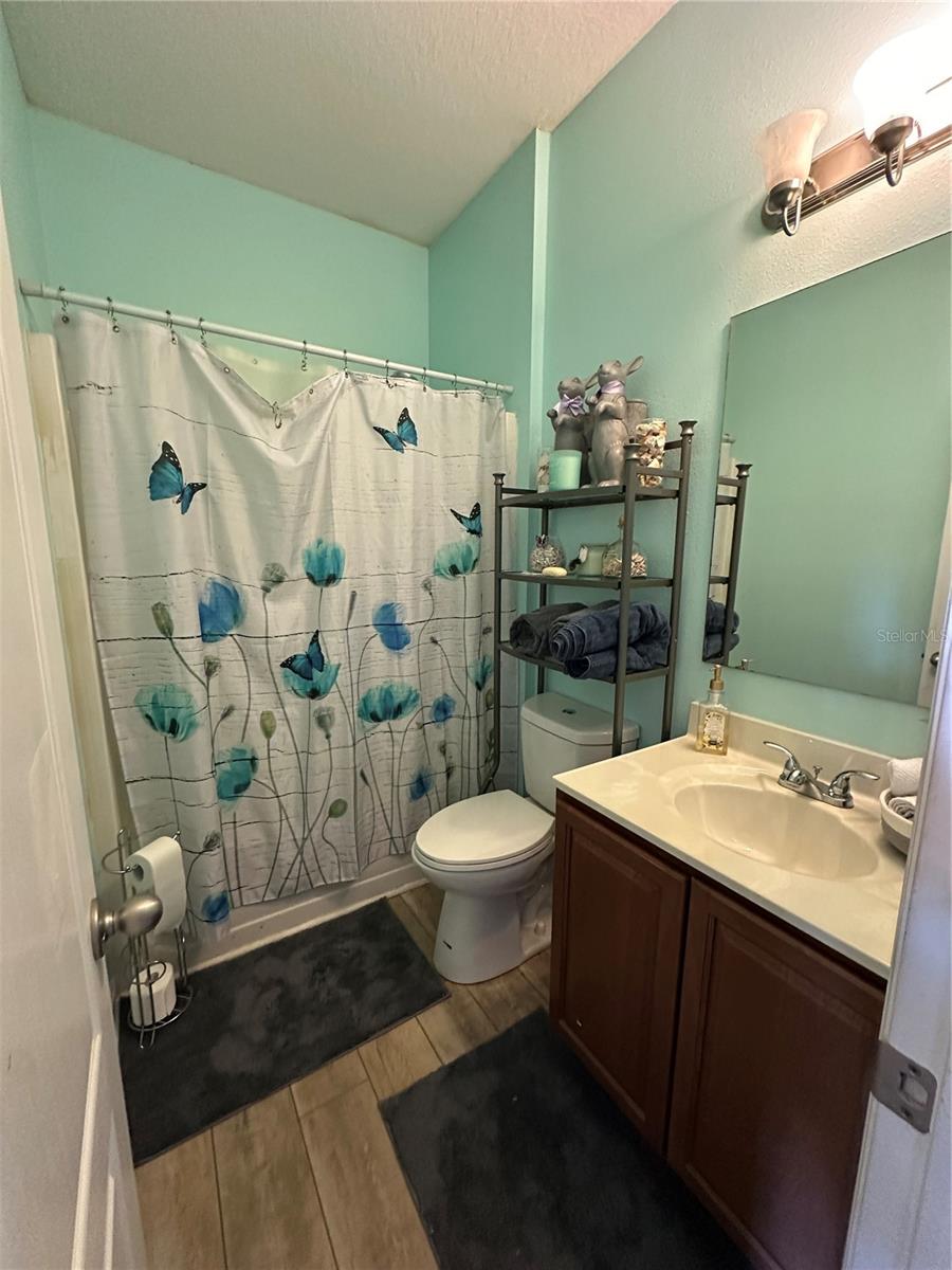 OAKHURST REV POR - Residential