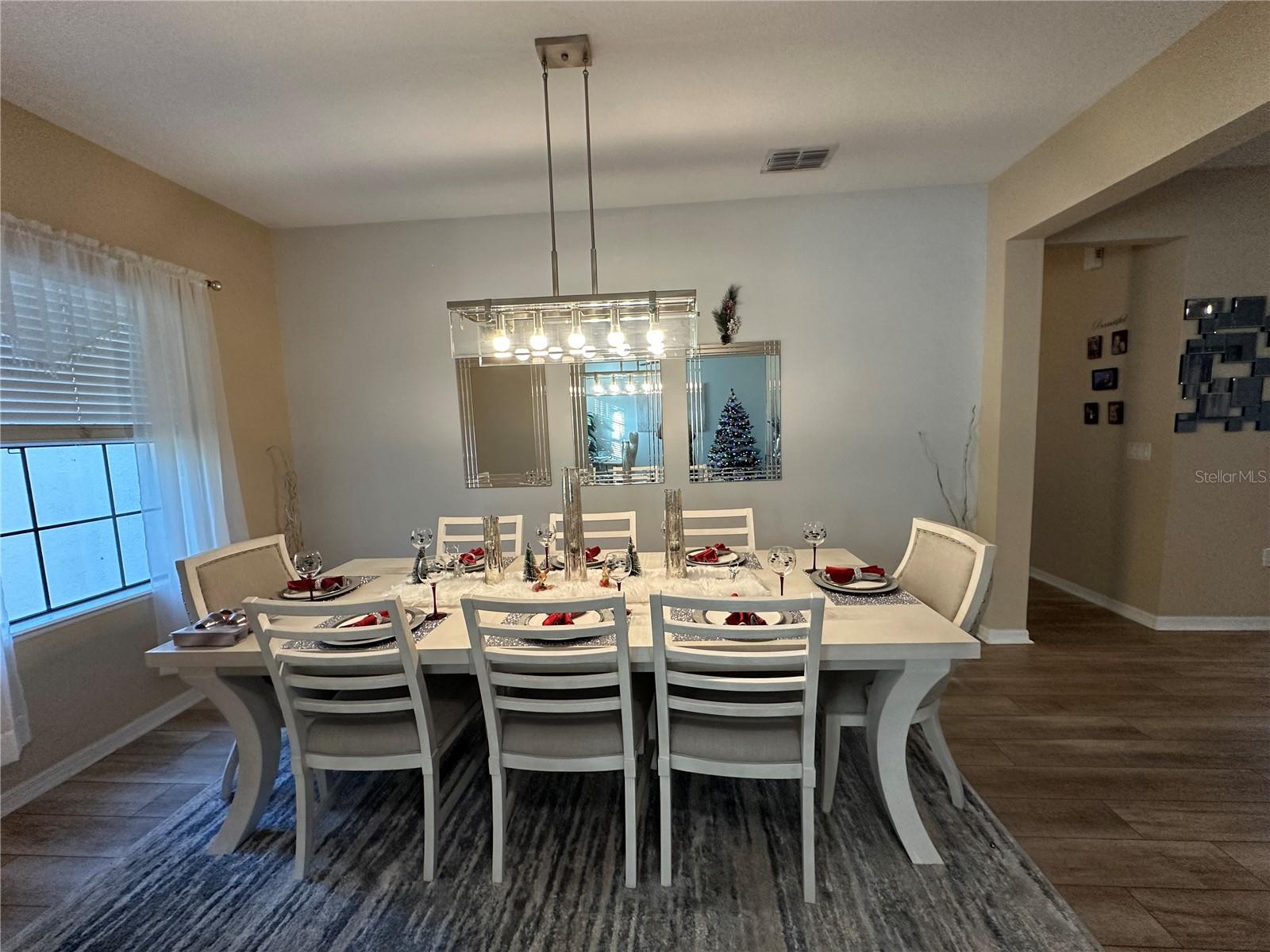 OAKHURST REV POR - Residential