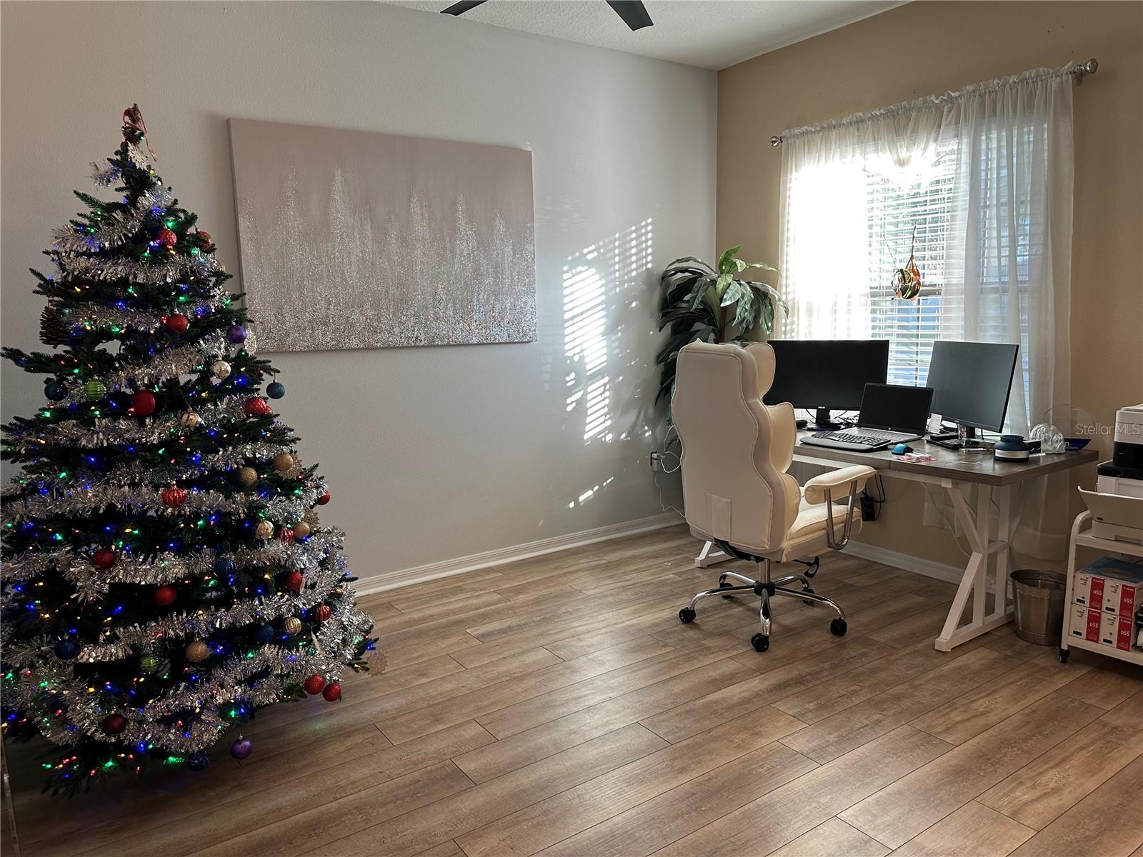 OAKHURST REV POR - Residential