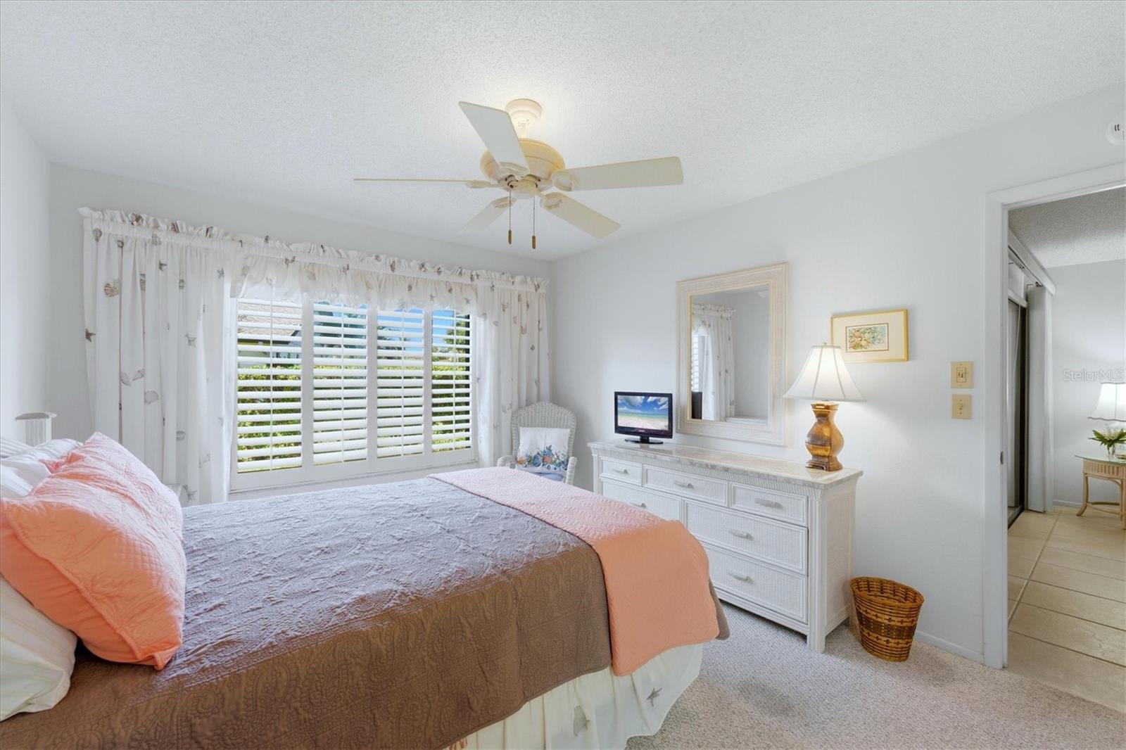 COUNTRY VILLAGE SEC 6 - Residential