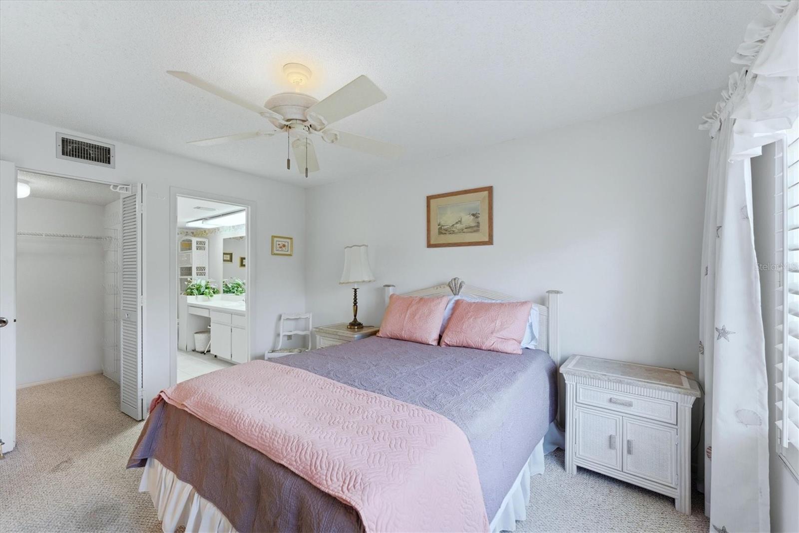 COUNTRY VILLAGE SEC 6 - Residential