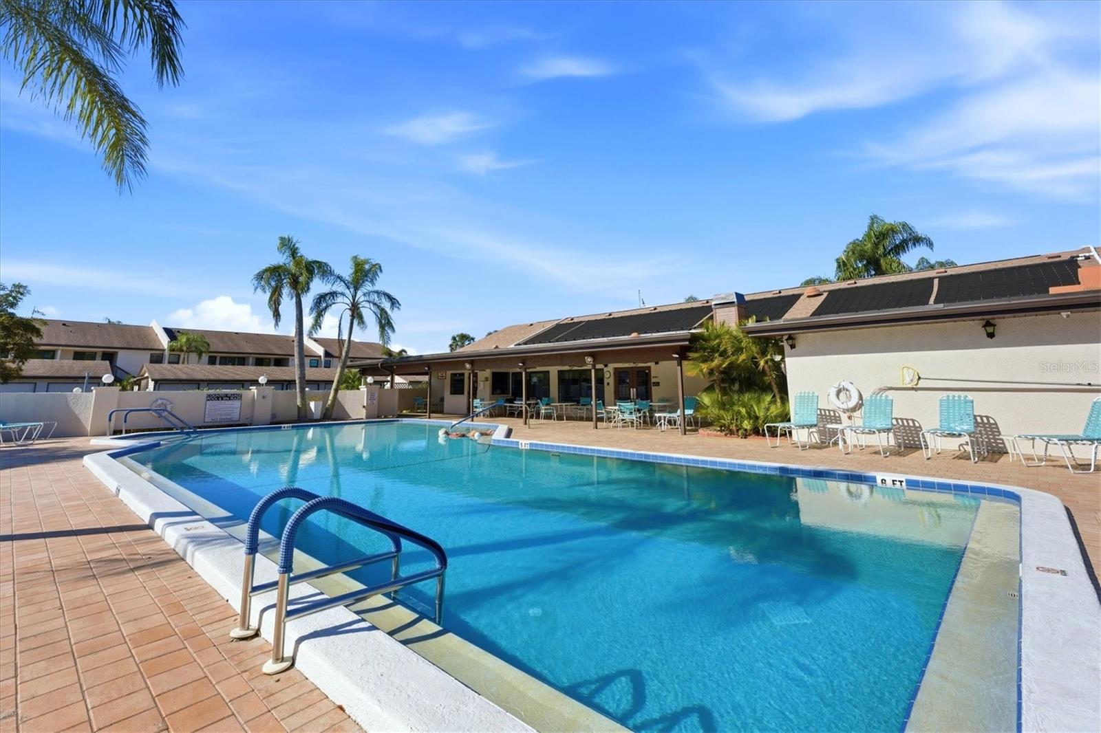 COUNTRY VILLAGE SEC 6 - Residential