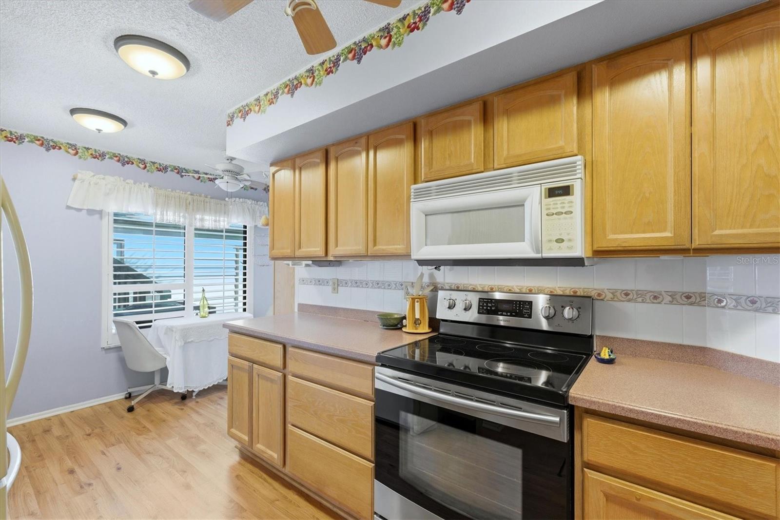 COUNTRY VILLAGE SEC 6 - Residential