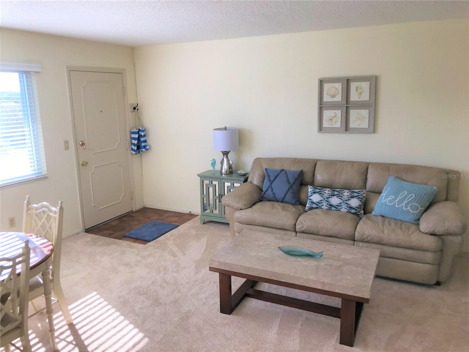 IRONWOOD EIGHTH CONDO OR676/623 - Residential Lease