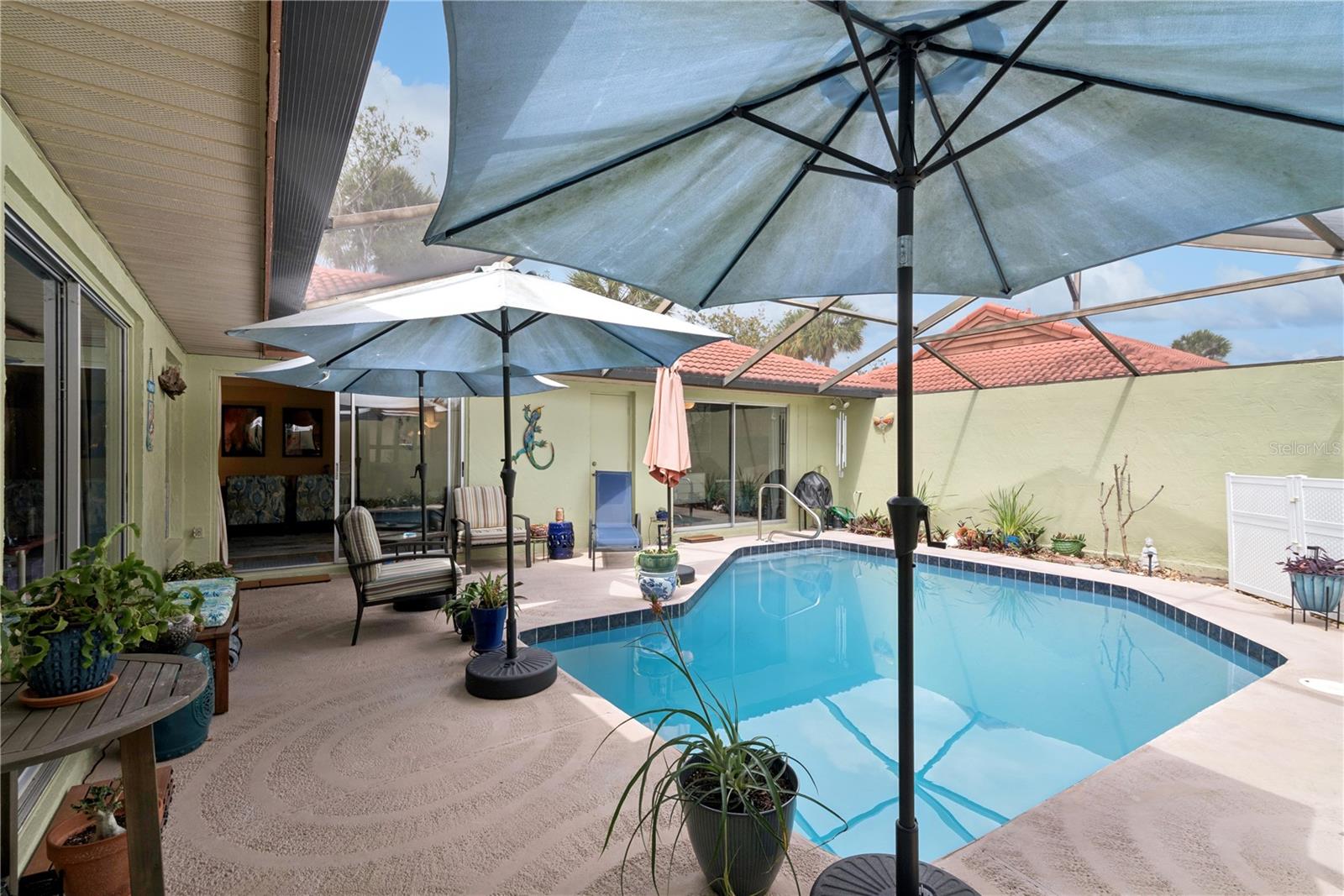 ISLAND CLUB AT ROSEMONT CONDO PH 05 - Residential