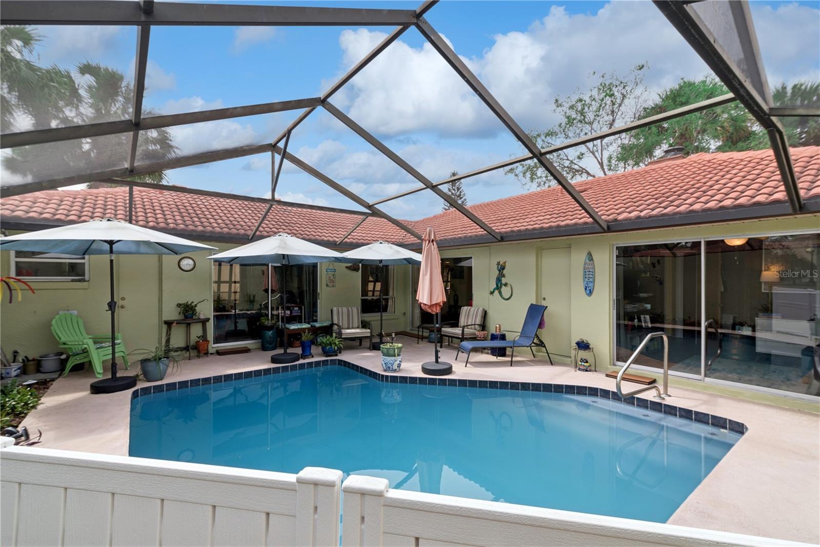 ISLAND CLUB AT ROSEMONT CONDO PH 05 - Residential