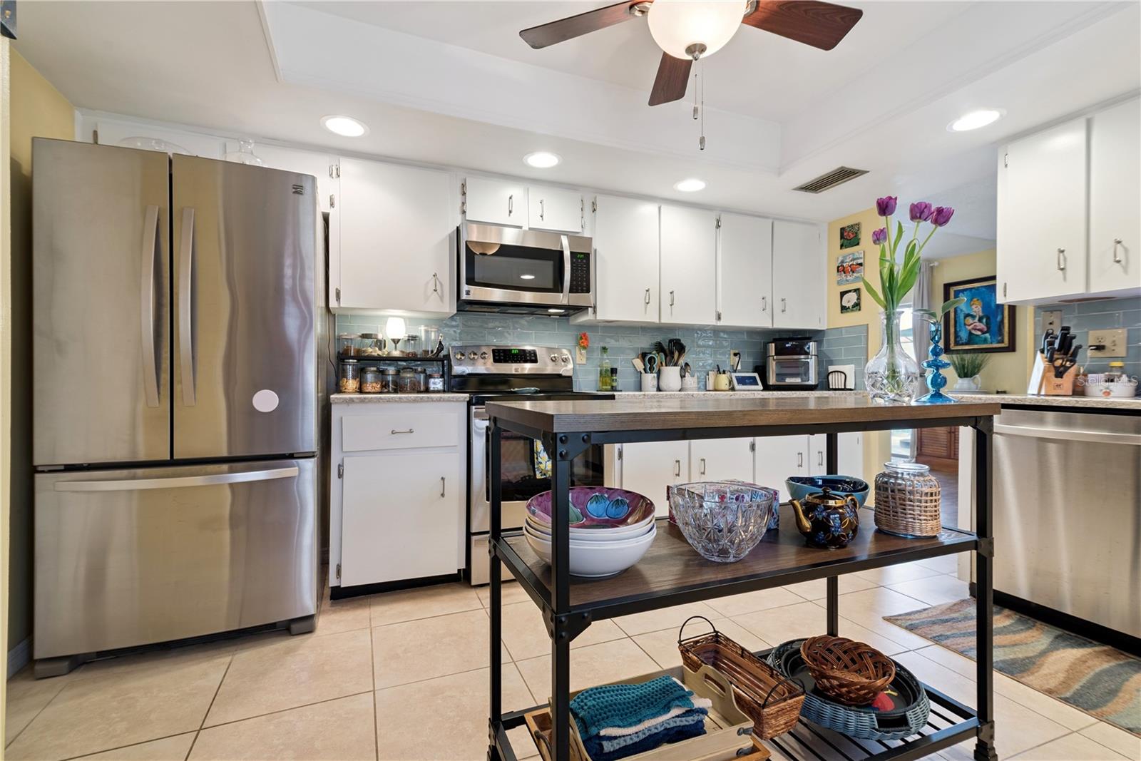 ISLAND CLUB AT ROSEMONT CONDO PH 05 - Residential