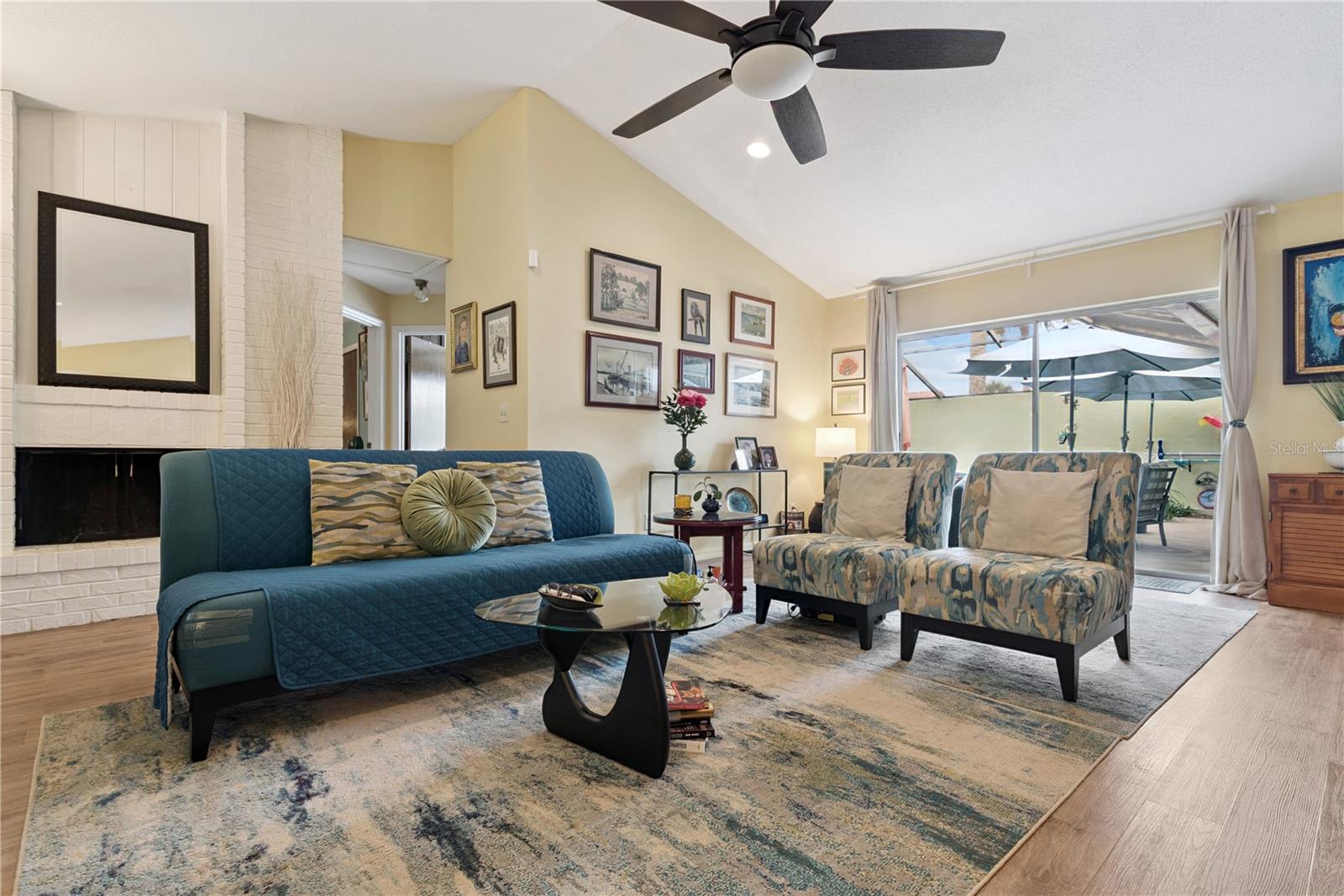 ISLAND CLUB AT ROSEMONT CONDO PH 05 - Residential