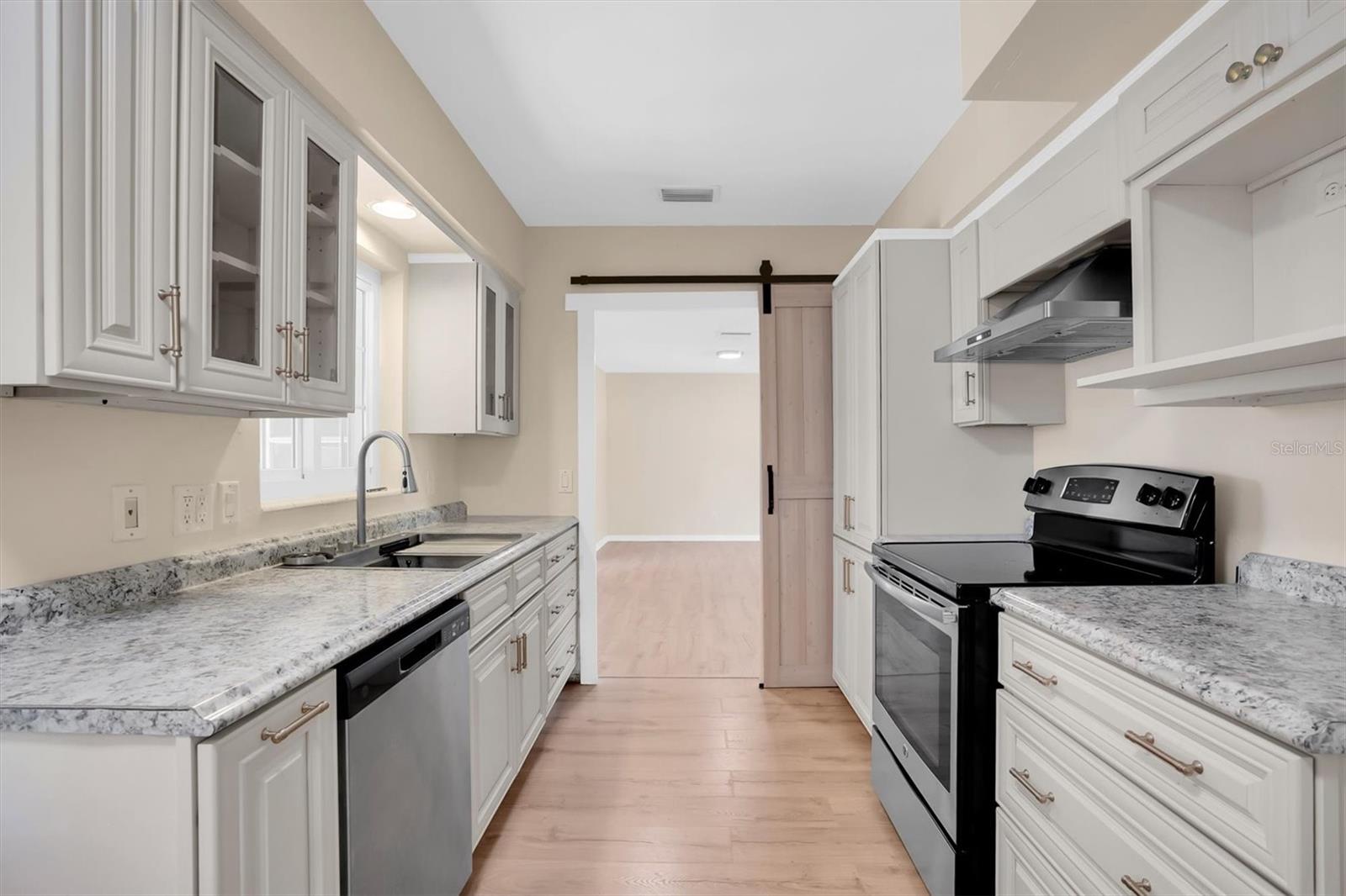 BELLEAIR MANOR UNIT 1 & 2 - Residential