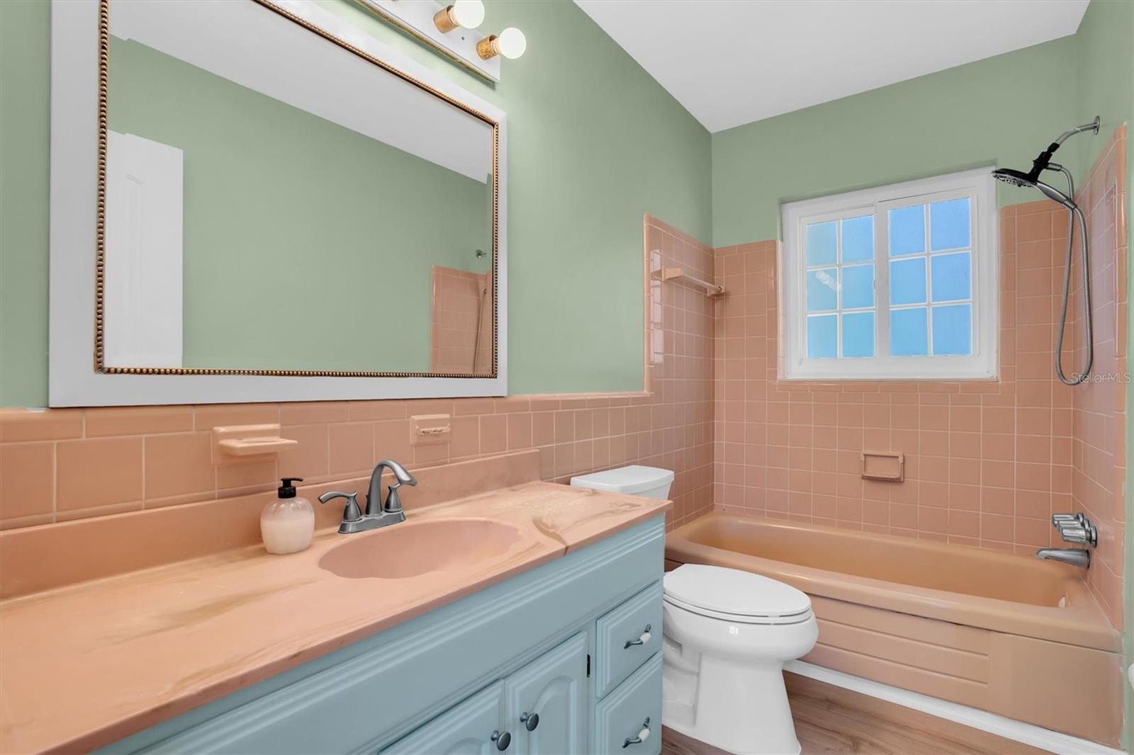 BELLEAIR MANOR UNIT 1 & 2 - Residential