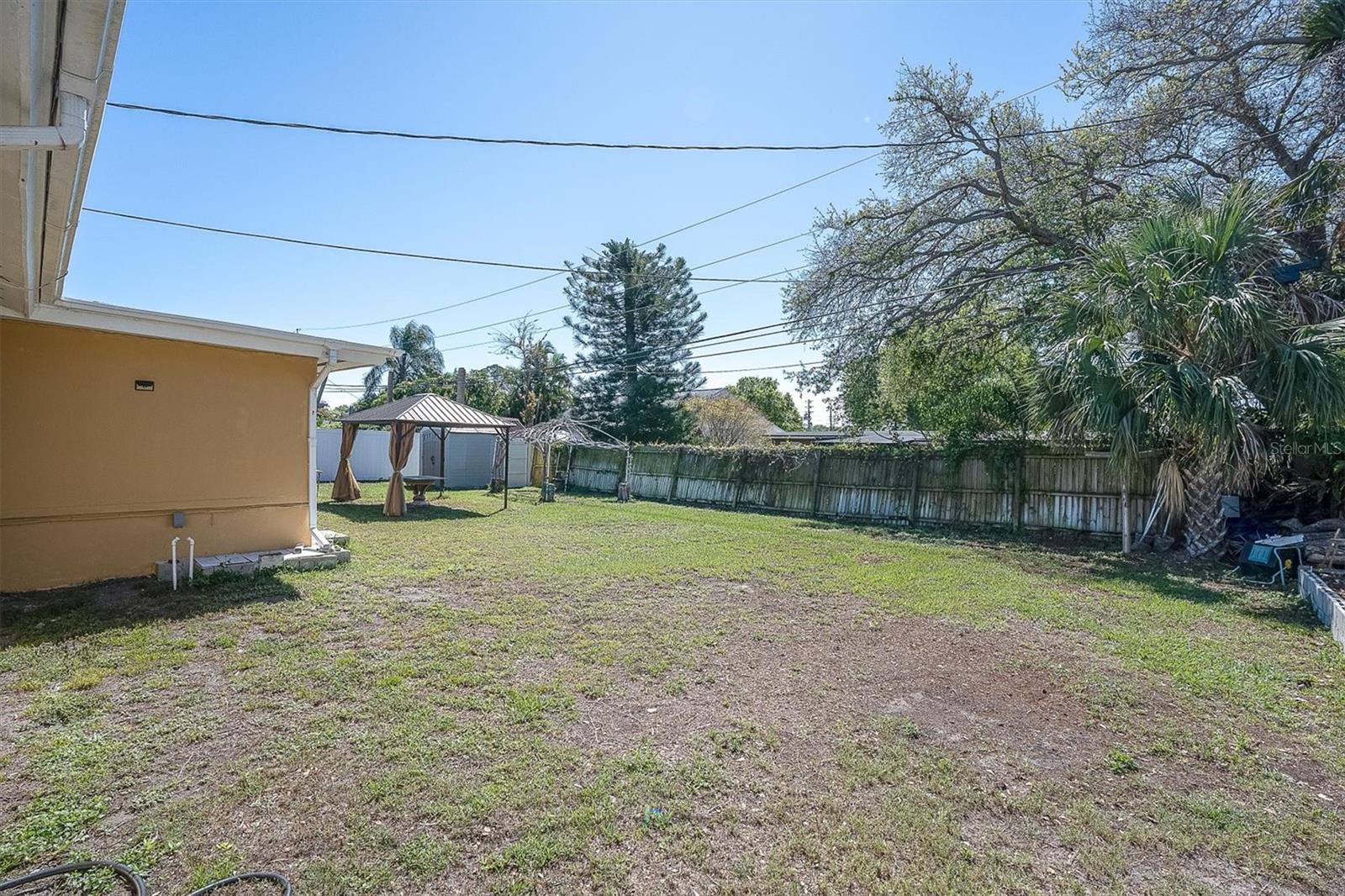 BELLEAIR MANOR UNIT 1 & 2 - Residential