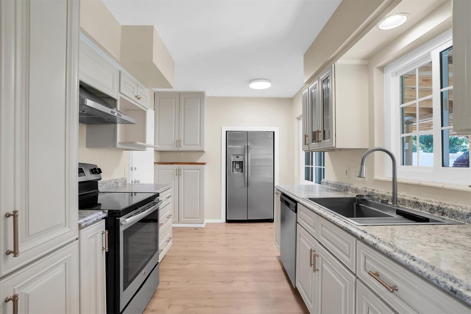 BELLEAIR MANOR UNIT 1 & 2 - Residential