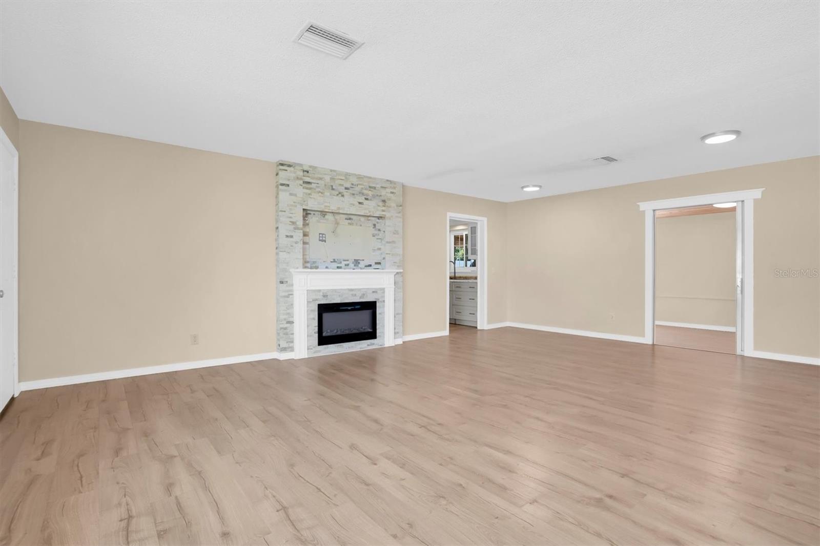 BELLEAIR MANOR UNIT 1 & 2 - Residential