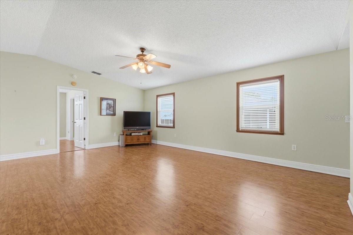 HIGHLAND FAIRWAYS PH 01 - Residential