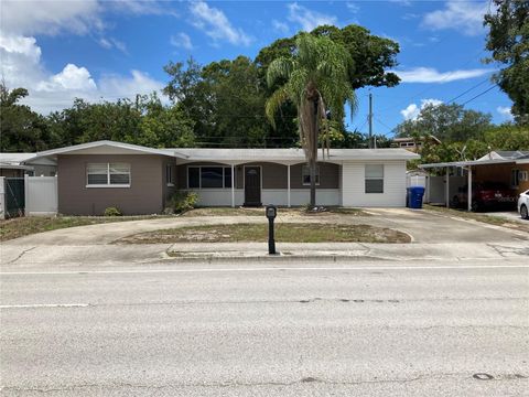 A home in LARGO