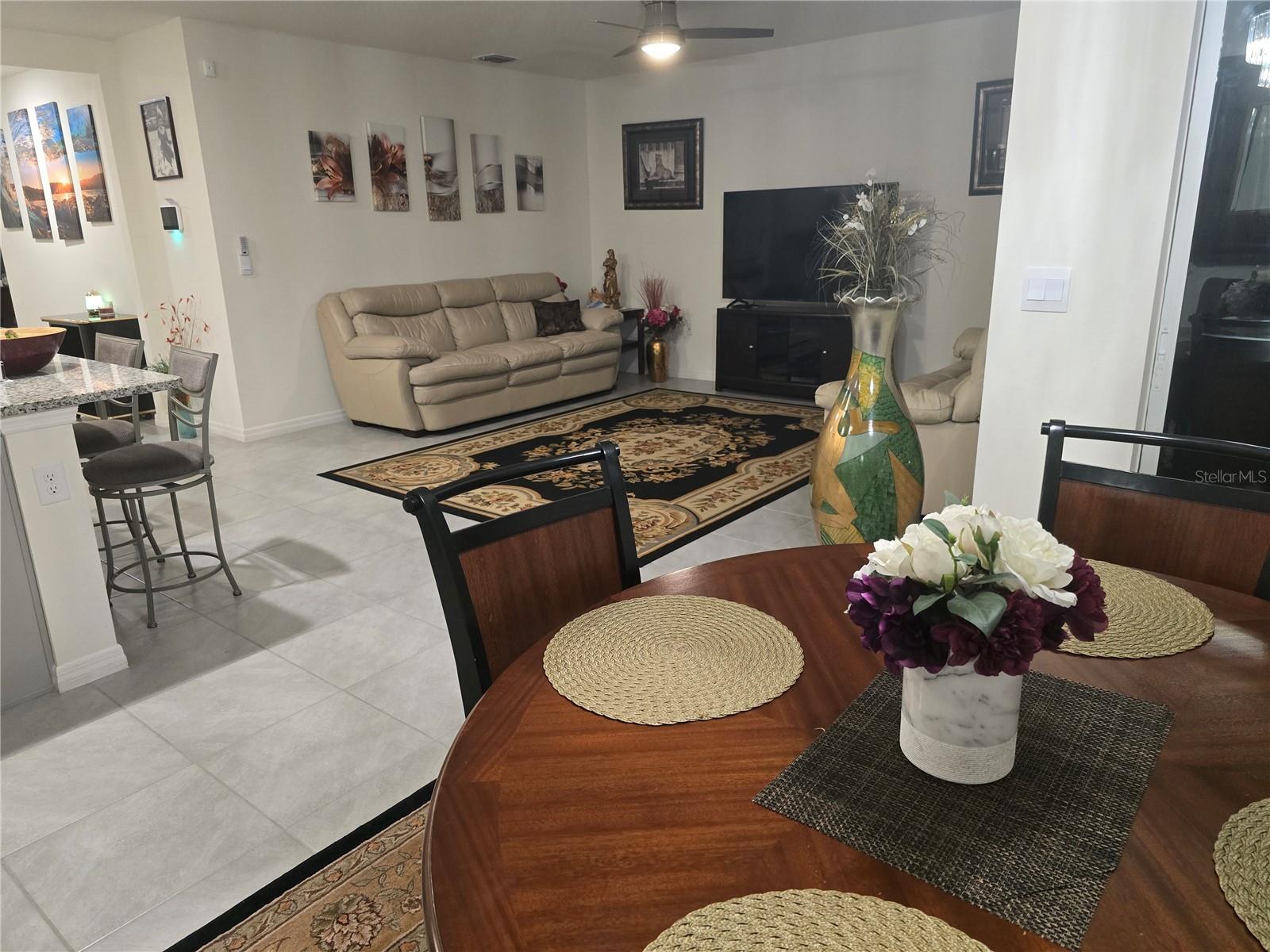 VICTORIA OAKS PH C - Residential