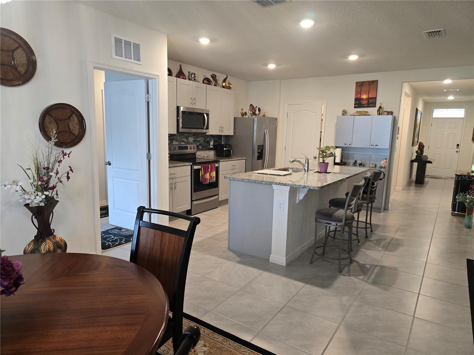 VICTORIA OAKS PH C - Residential