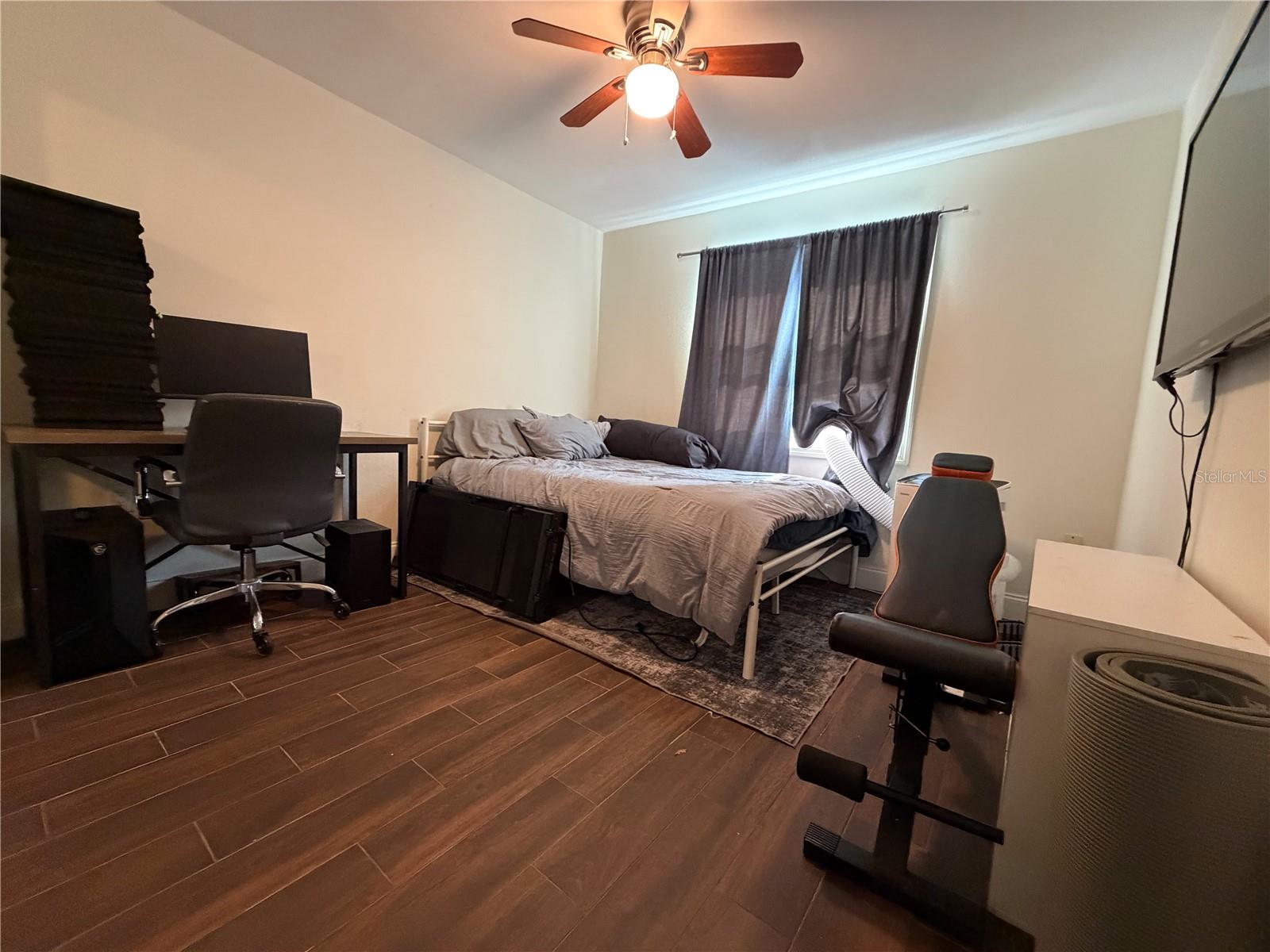 AZALEA REP - Residential