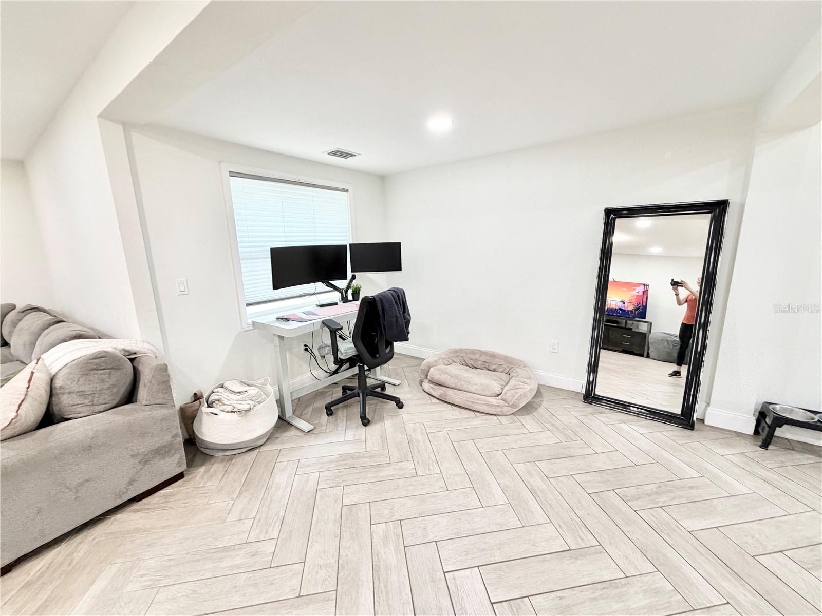 AZALEA REP - Residential