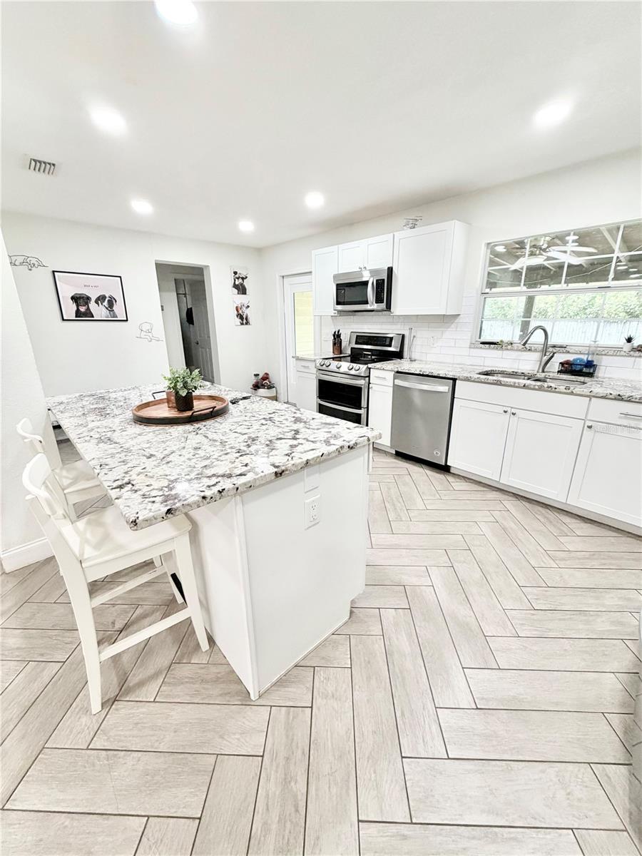 AZALEA REP - Residential