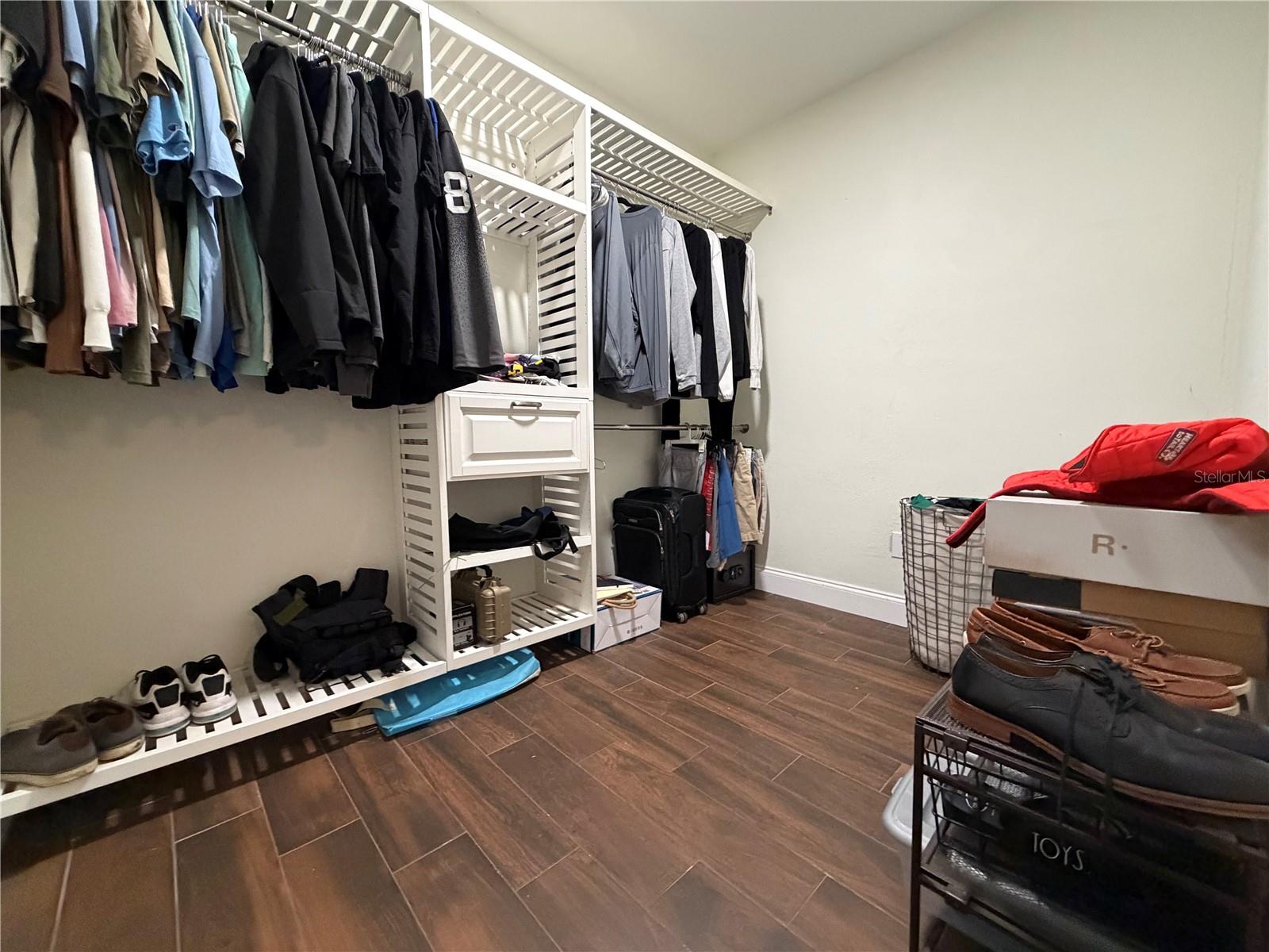 AZALEA REP - Residential