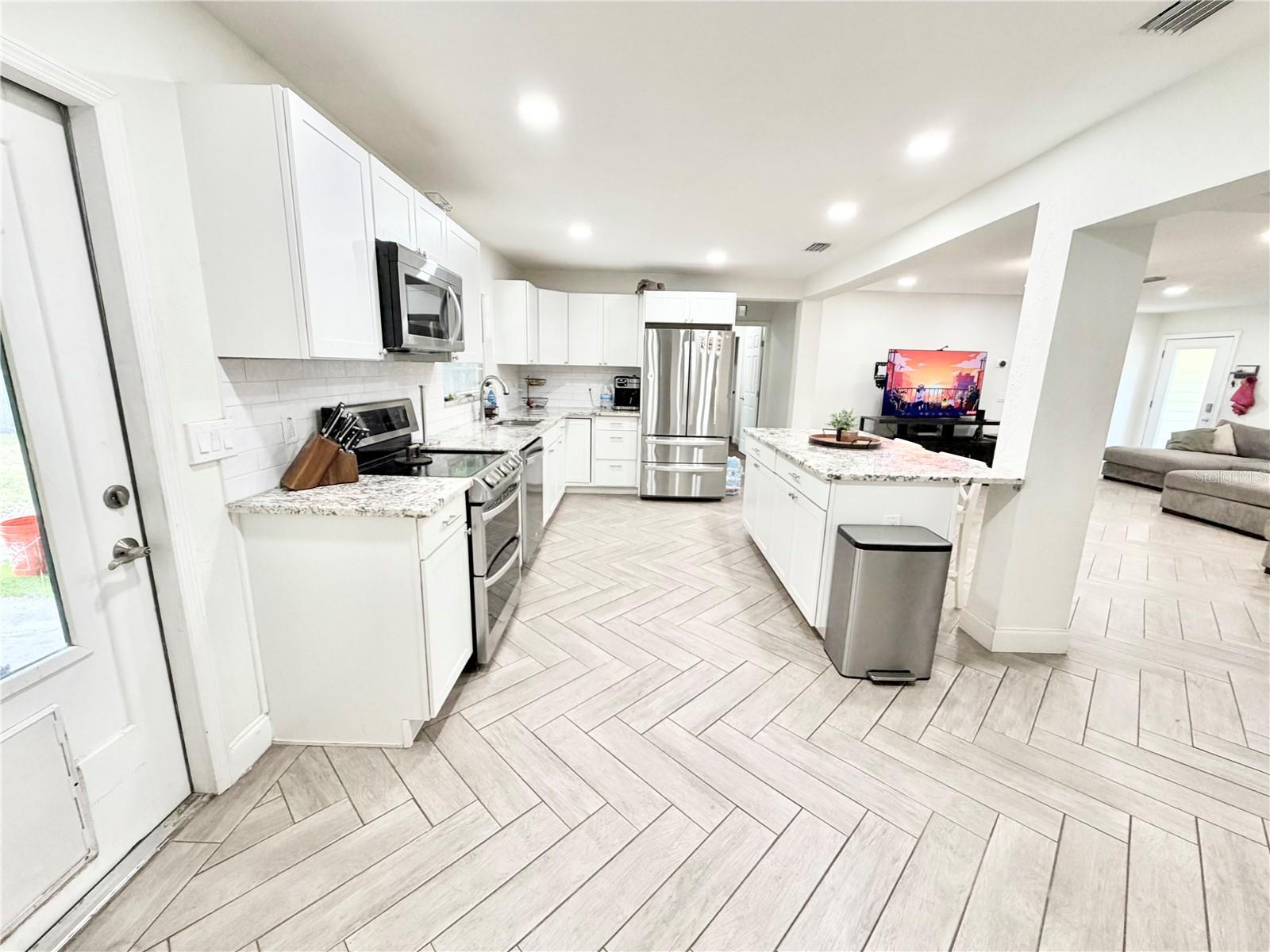 AZALEA REP - Residential