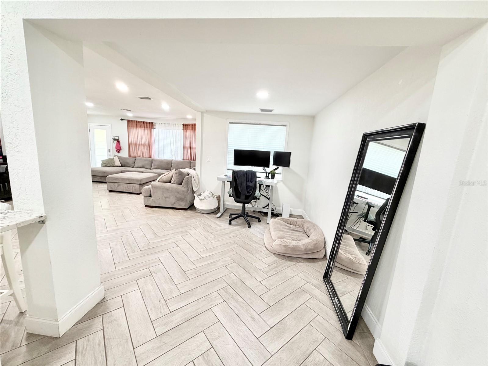AZALEA REP - Residential