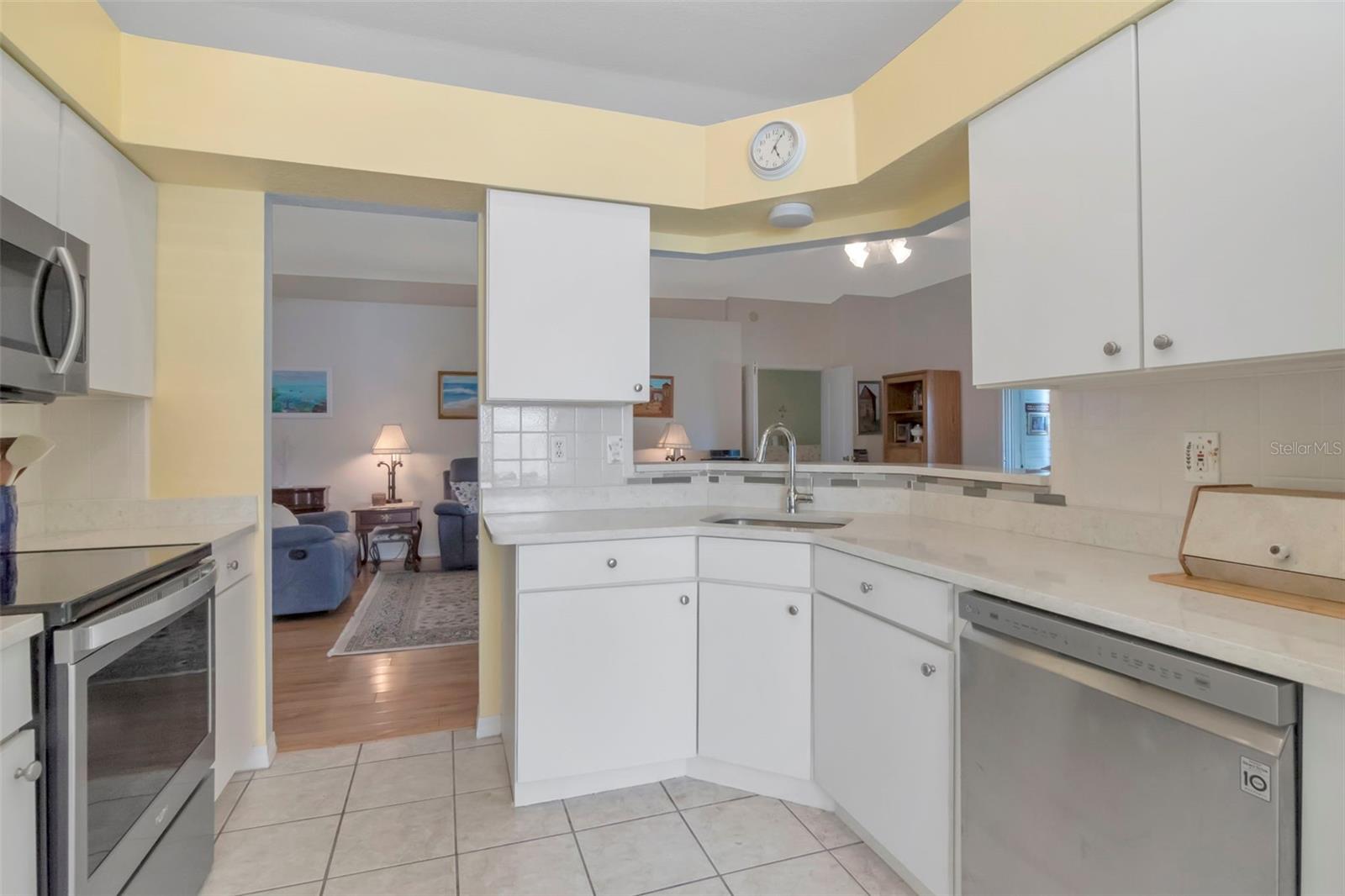 TAMPA BAY GOLF TENNIS CLUB - Residential