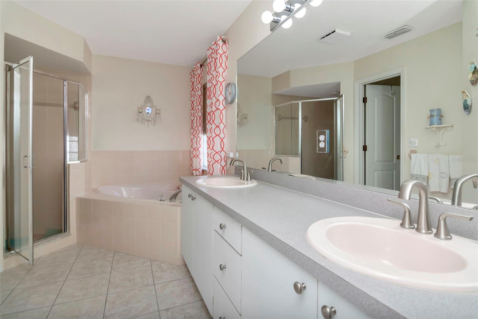 TAMPA BAY GOLF TENNIS CLUB - Residential