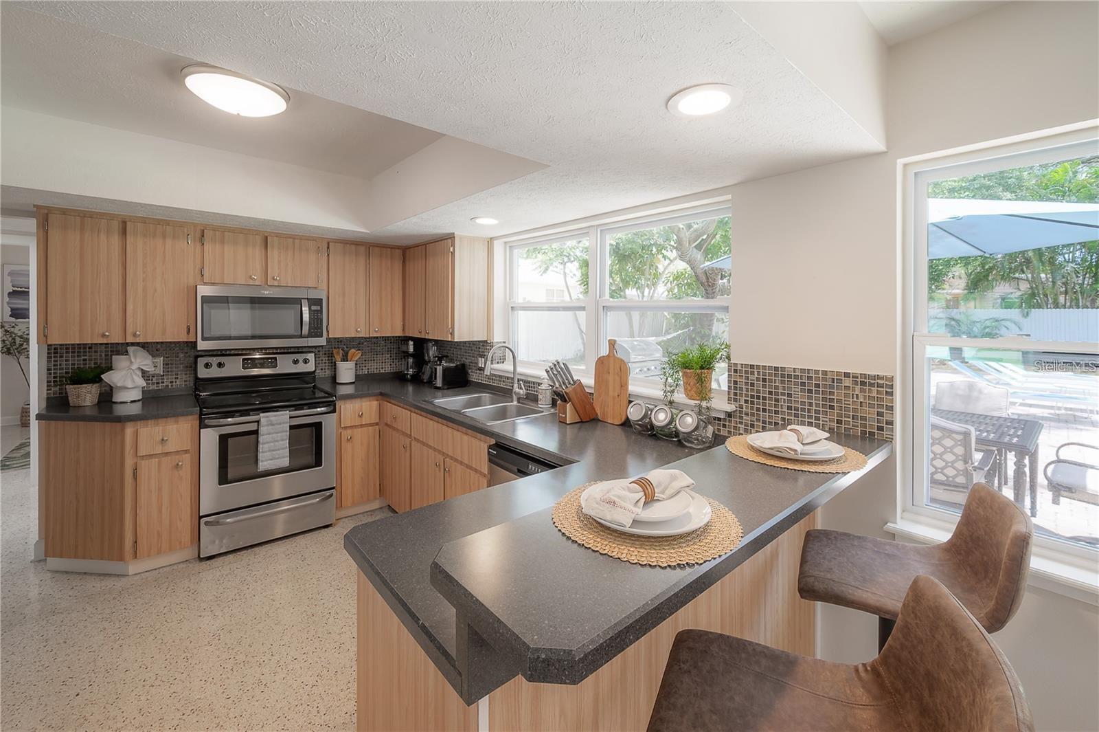 JACOBSENS REP L A - Residential