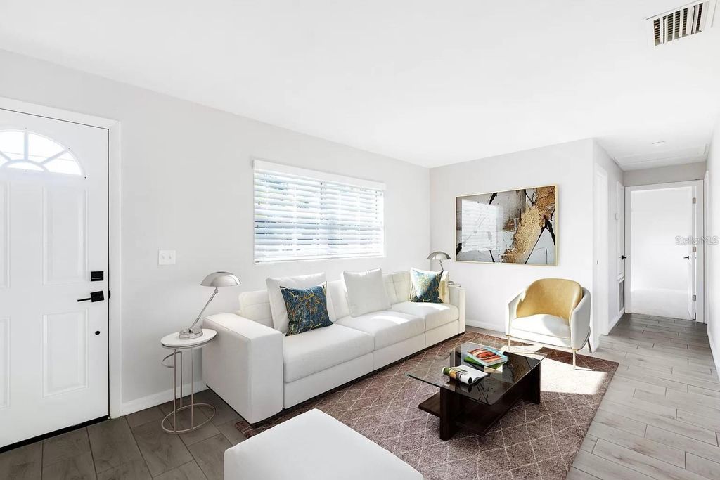 Photo of 6521 S Englewood Avenue, Tampa, FL 33611 (MLS # TB8479058)