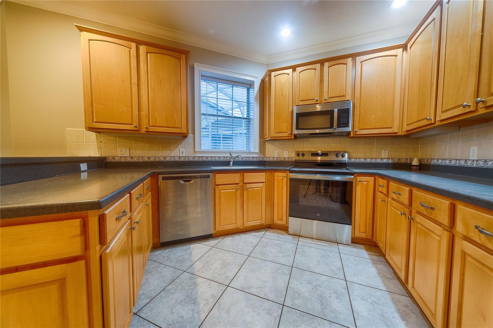 7019 FIVE OAKS DRIVE