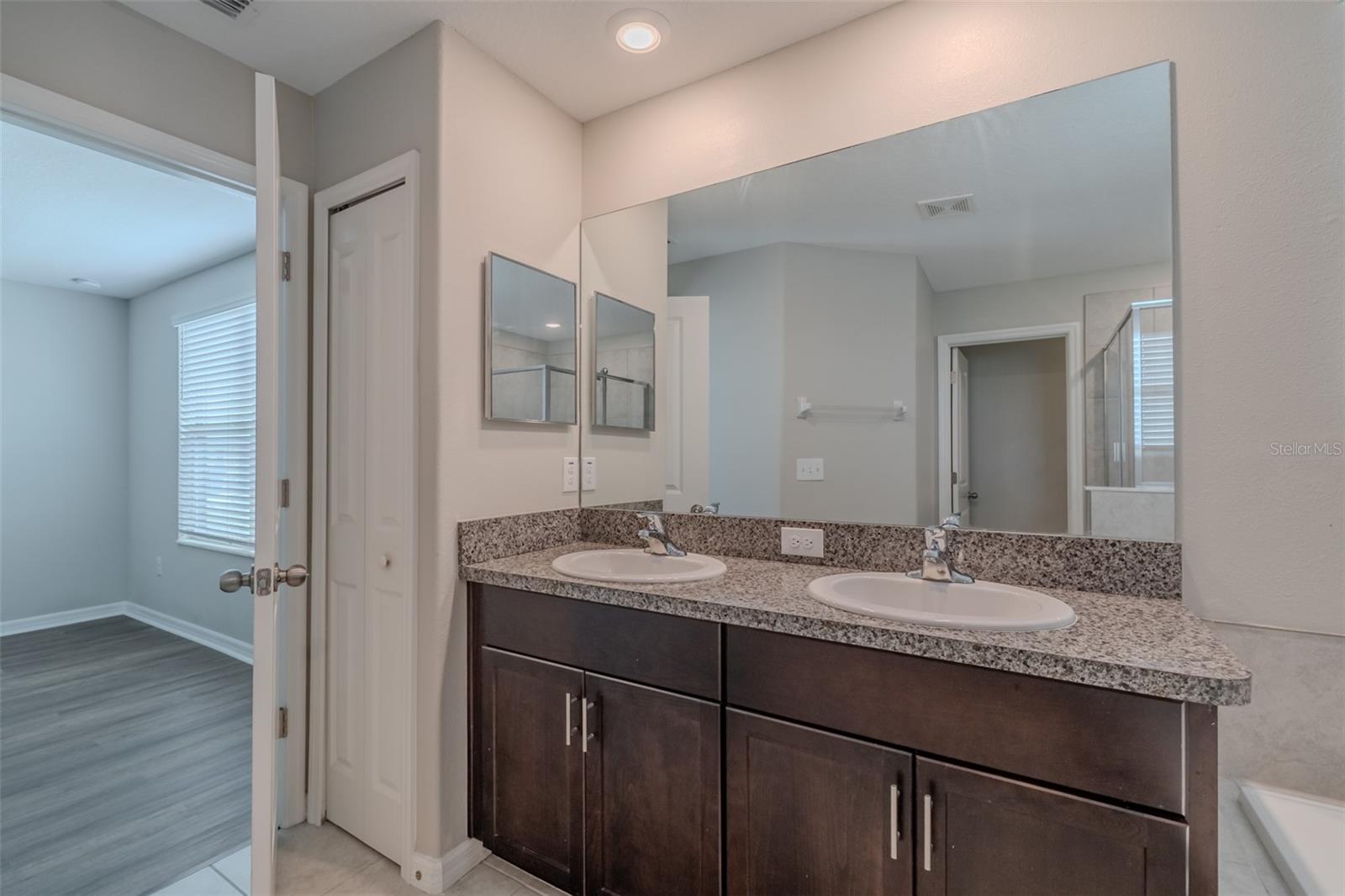 PAVILLION SUB AREA W OF 301 - Residential