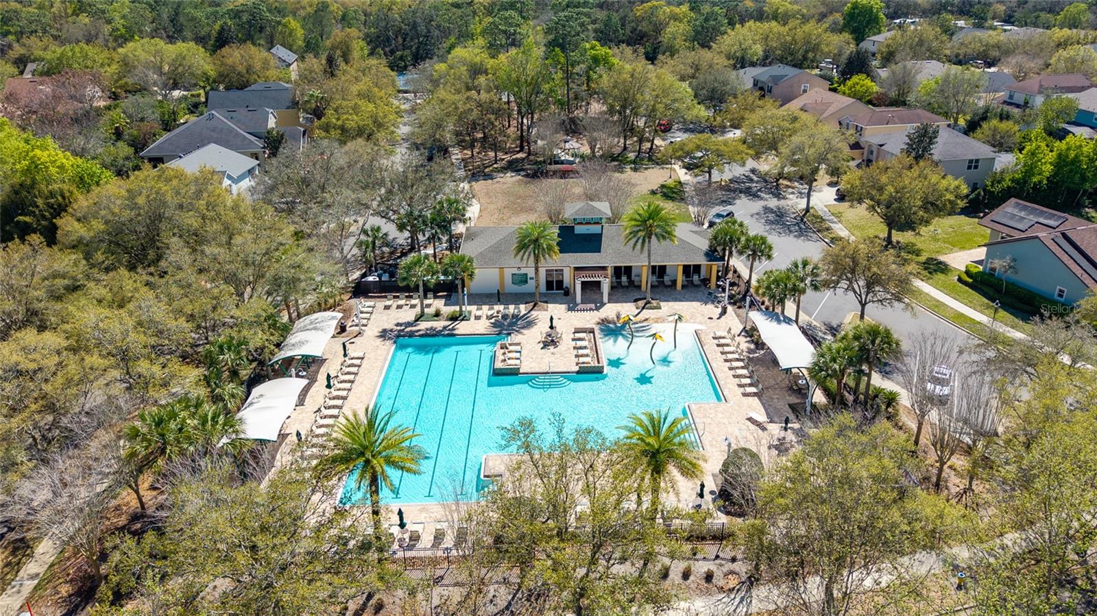 VICTORIA OAKS PH D - Residential