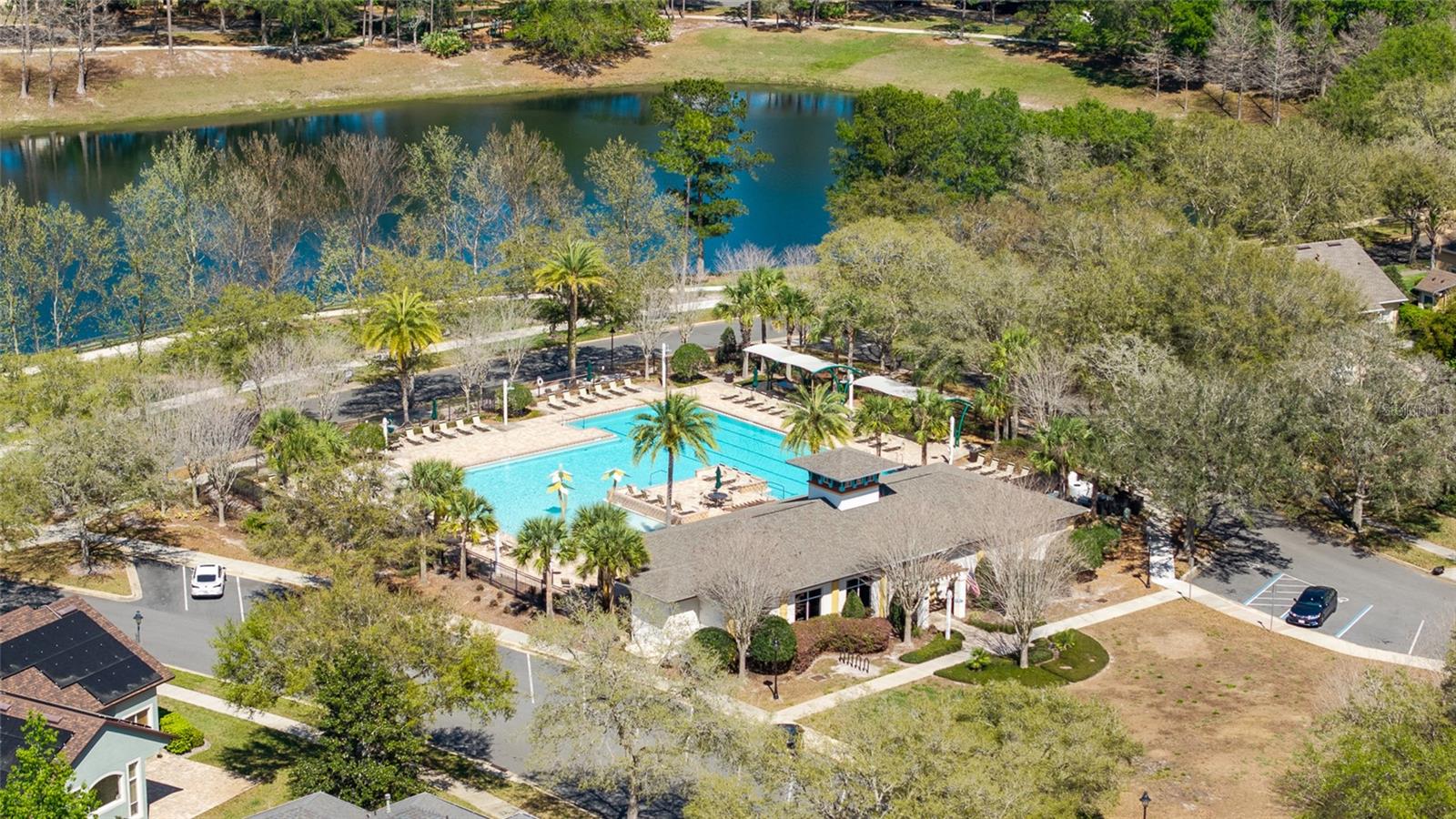 VICTORIA OAKS PH D - Residential