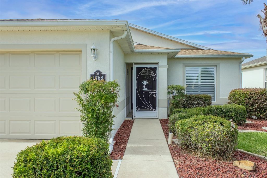 Photo of 1768 SW 156th Lane, Ocala, FL 34473 (MLS # OM720348)