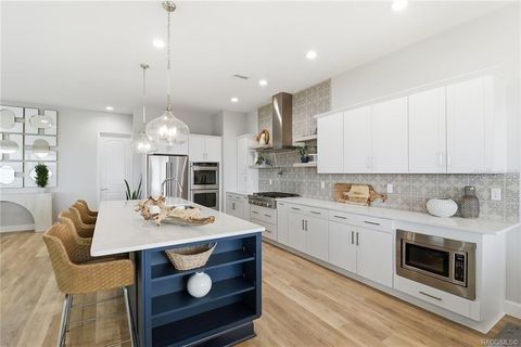 Tiny photo for 12010 W Bayshore Drive, Crystal River, FL 34429 (MLS # G5109668)