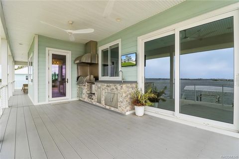 Tiny photo for 12010 W Bayshore Drive, Crystal River, FL 34429 (MLS # G5109668)