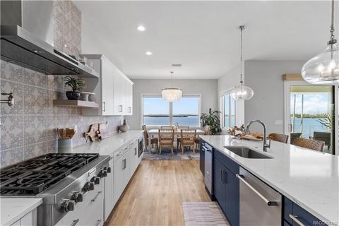 Tiny photo for 12010 W Bayshore Drive, Crystal River, FL 34429 (MLS # G5109668)