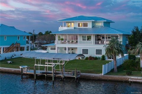 Tiny photo for 12010 W Bayshore Drive, Crystal River, FL 34429 (MLS # G5109668)