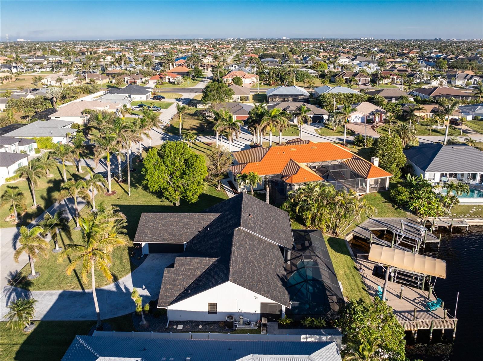 CAPE CORAL - Residential