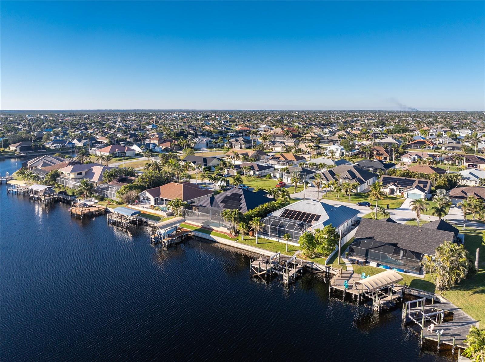 CAPE CORAL - Residential