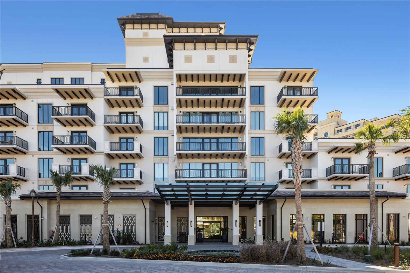 GOLDEN OAK FLORIAN PARK CONDOMINIUM - Residential