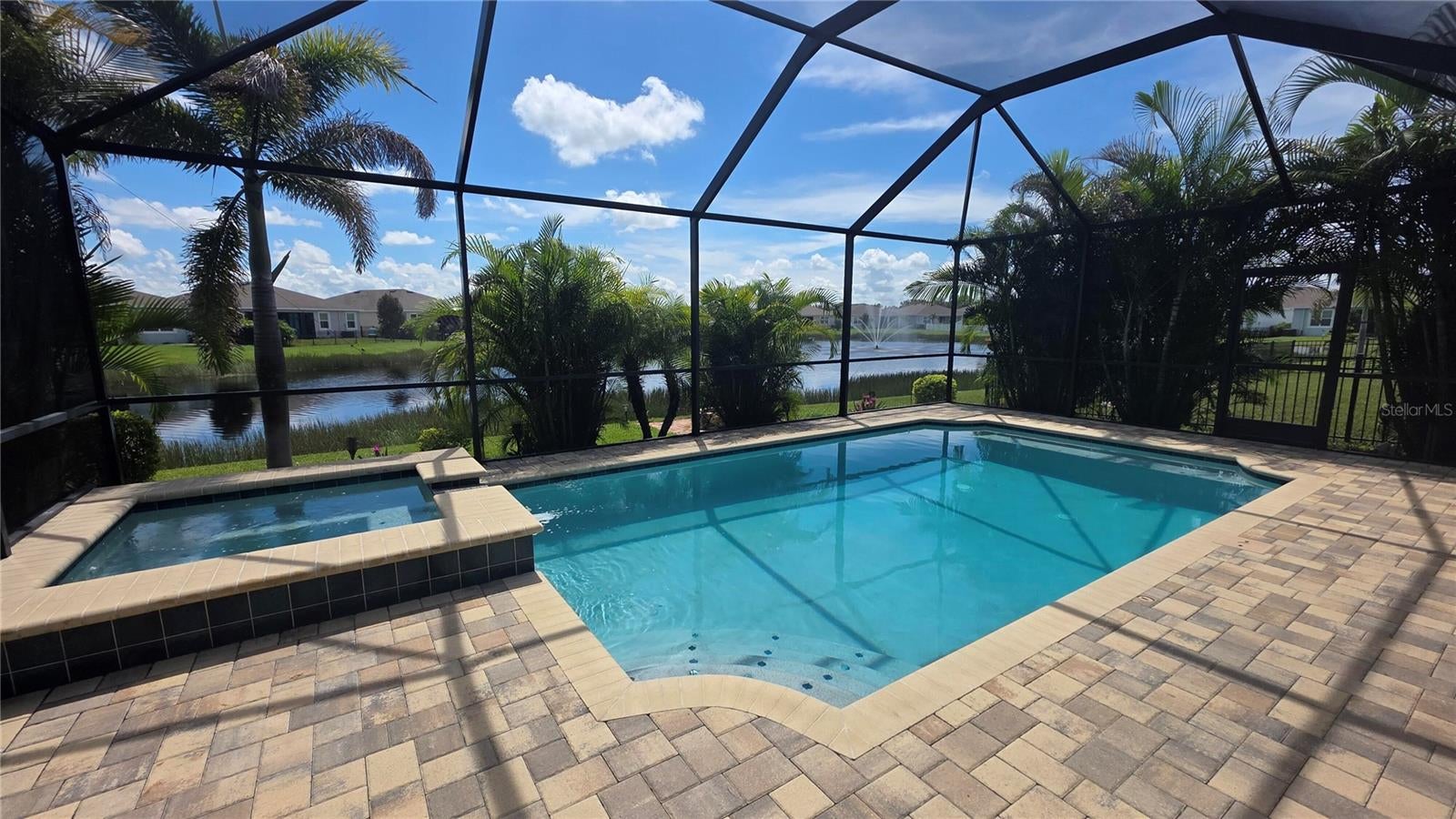 13318 WATERLEAF GARDEN CIRCLE