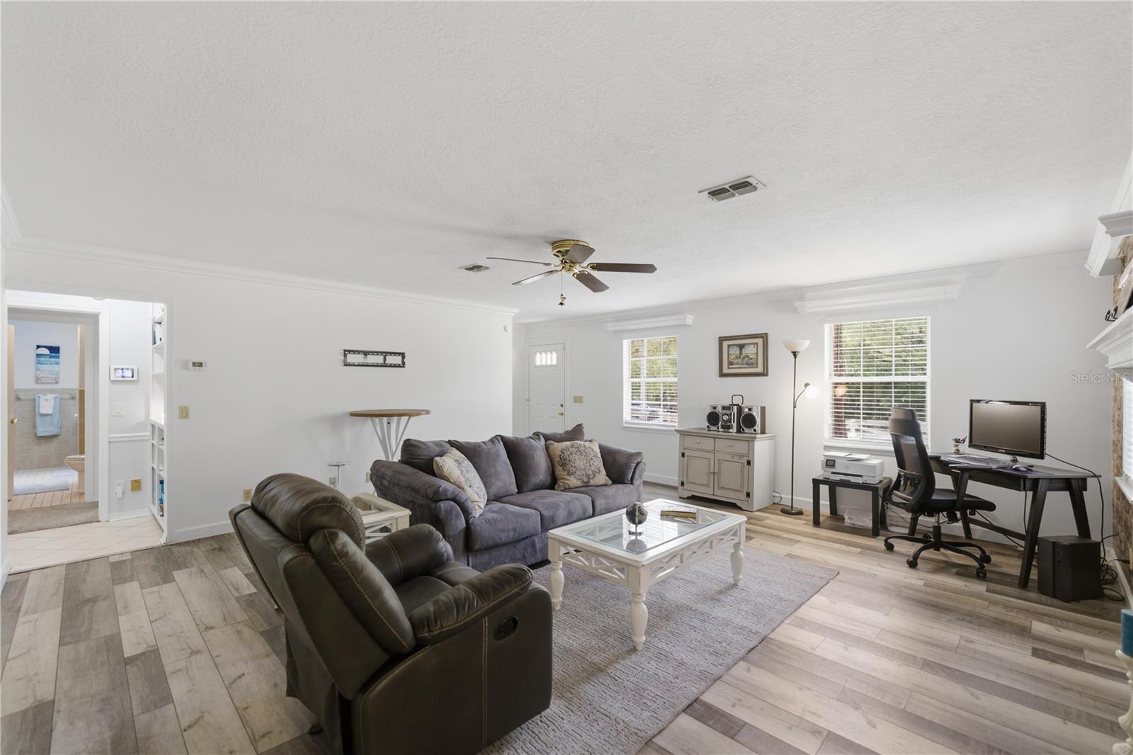 RAINBOW S END ESTATE - Residential