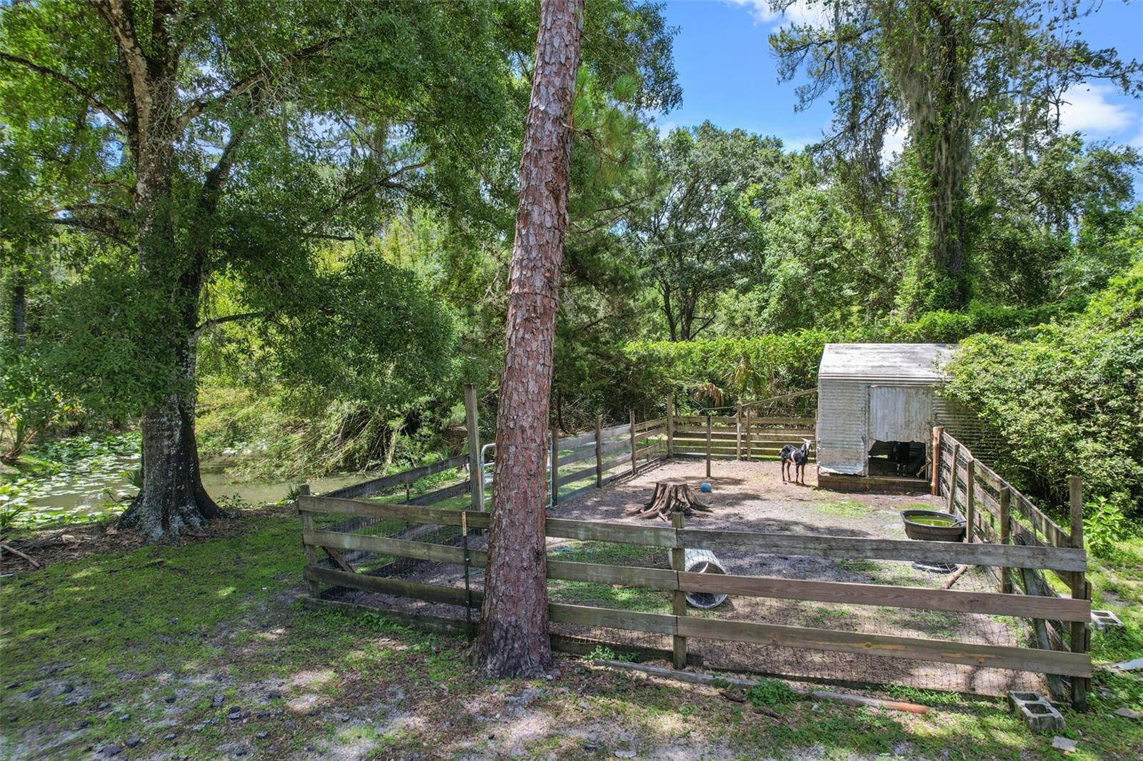 LAKE HARNEY ESTATES 5 ACRE DEV 256 PARCELS - Residential