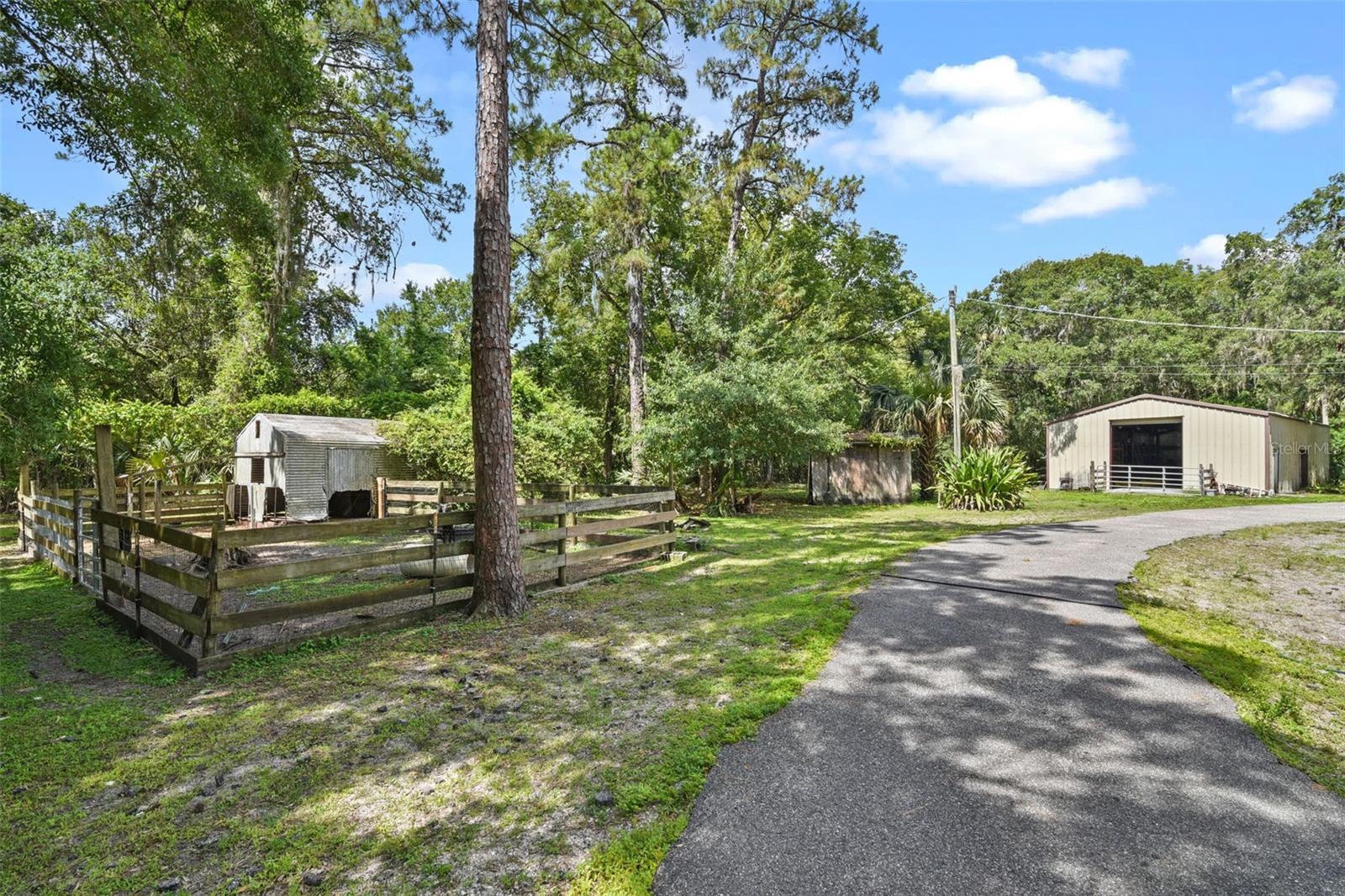 LAKE HARNEY ESTATES 5 ACRE DEV 256 PARCELS - Residential