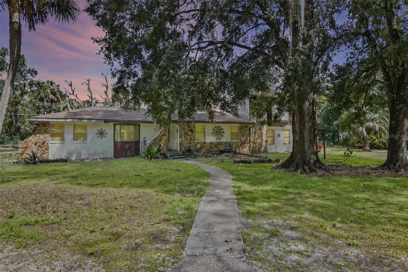 LAKE HARNEY ESTATES 5 ACRE DEV 256 PARCELS - Residential