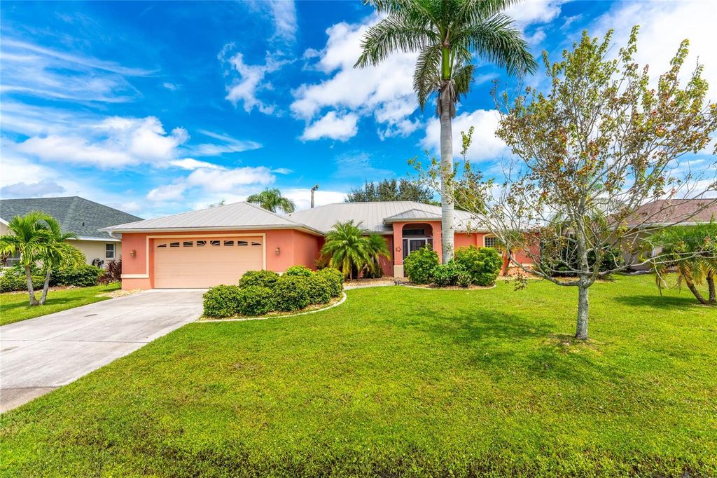 Photo of 7274 Allamanda Lane, Punta Gorda, FL 33955 (MLS # C7514796)