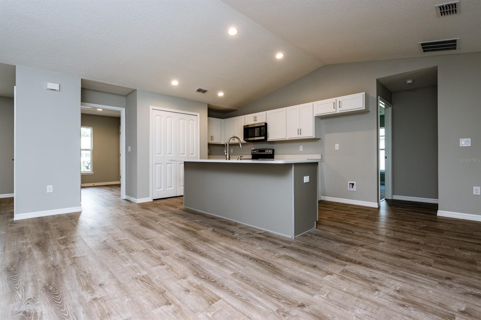 Florida Shores Un #8 Rev P - Residential